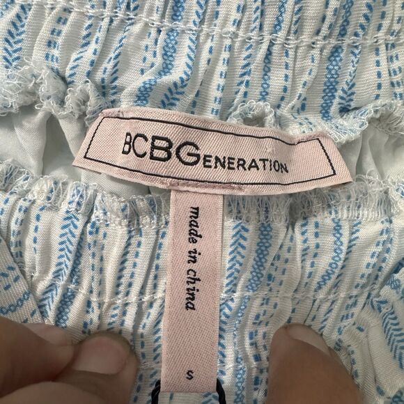 BCBGeneration Striped High Waisted Tassel Shorts Small Coastal Vacation Boho - Picture 2 of 6